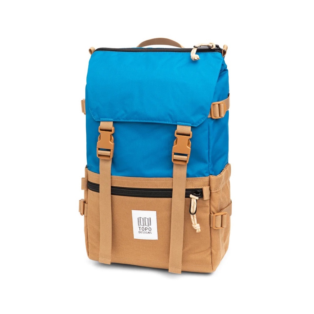 Topo Designs Rover Pack Classic in blue/khaki
